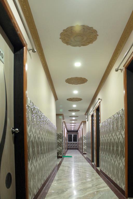 Hotel Debjyoti Siliguri Extérieur photo